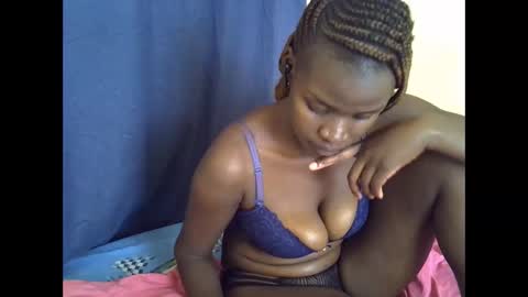 Snapshot of hope_terry chatting on March 1, 2025, 12:12 pm hope_terry online show from March 1, 2025, 12:12 pm