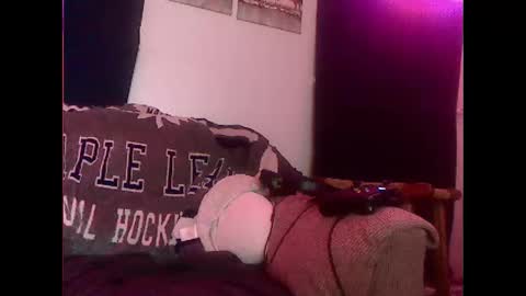 Snapshot of hopps28 chatting on February 3, 2025, 2:36 am hopps28 online show from February 3, 2025, 2:36 am