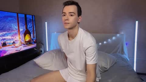 Snapshot of horgald chatting on November 9, 2025, 11:41 am MarkAndSonya online show from November 9, 2025, 11:41 am