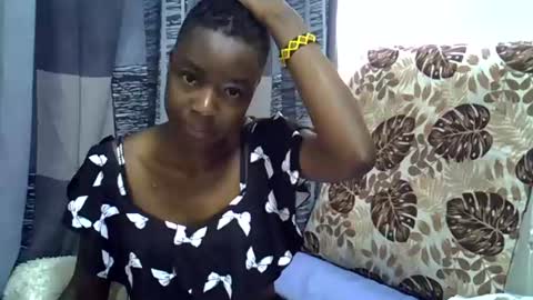 Snapshot of horny_baddie18 chatting on July 10, 2026, 11:24 am Leila online show from July 10, 2026, 11:24 am
