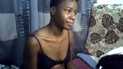Snapshot of horny_baddie18 chatting on July 31, 2026, 10:58 am Leila online show from July 31, 2026, 10:58 am