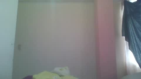 Snapshot of horny_brii chatting on June 11, 2026, 10:52 pm horny_brii online show from June 11, 2026, 10:52 pm