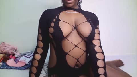 cutiey online show from April 15, 2026, 10:22 am