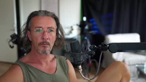 Snapshot of horny_edgucated chatting on July 2, 2026, 10:21 am horny_edgucated online show from July 2, 2026, 10:21 am