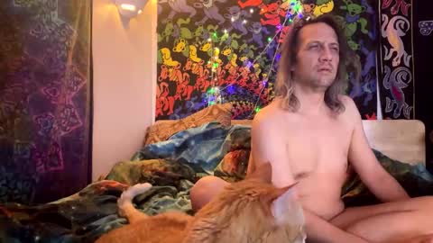 Snapshot of horny_hippie420 chatting on June 5, 2026, 11:27 am Horny Rockstar420 online show from June 5, 2026, 11:27 am