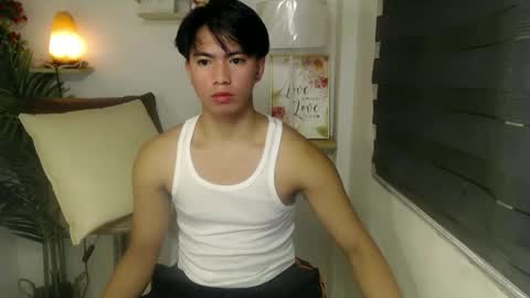 Snapshot of horny_jamesxx chatting on June 6, 2026, 6:12 pm cum boy james online show from June 6, 2026, 6:12 pm