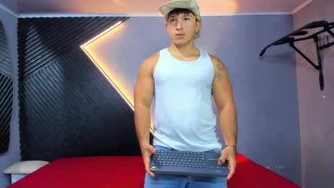 Snapshot of horny_nick18 chatting on June 5, 2026, 12:11 pm horny_nick18 online show from June 5, 2026, 12:11 pm