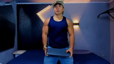 Snapshot of horny_nick18 chatting on June 8, 2026, 1:00 pm horny_nick18 online show from June 8, 2026, 1:00 pm