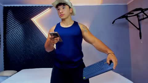 Snapshot of horny_nick18 chatting on June 18, 2026, 11:25 am horny_nick18 online show from June 18, 2026, 11:25 am