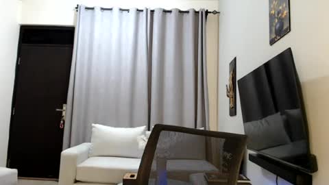 horny_princcess online show from July 17, 2026, 7:59 am