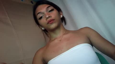 Rhiana online show from May 11, 2026, 7:14 am