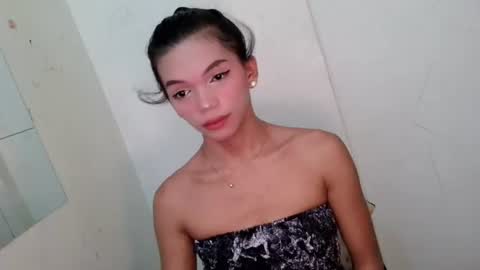 Rhiana online show from July 3, 2026, 3:13 am