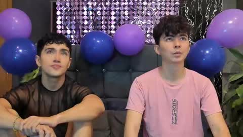 Alex and Camilo online show from February 23, 2025, 9:59 pm