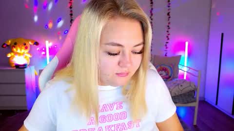 HornyCakee online show from September 10, 2025, 9:31 am