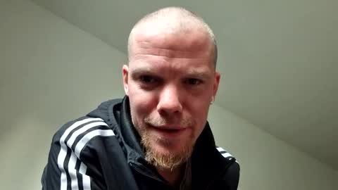 Snapshot of hornycologne4200 chatting on March 20, 2026, 4:56 pm hornycologne4200 online show from March 20, 2026, 4:56 pm