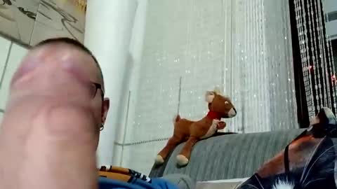 Snapshot of hornycum71 chatting on December 5, 2024, 5:06 pm Thorsten online show from December 5, 2024, 5:06 pm