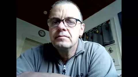Snapshot of hornycum71 chatting on October 1, 2025, 7:47 am Thorsten online show from October 1, 2025, 7:47 am