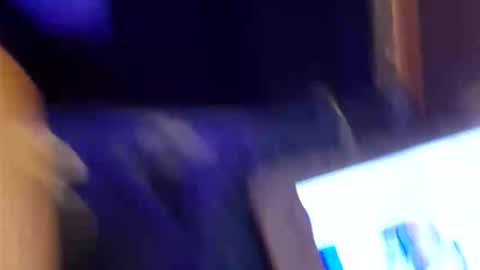 hornyfuckbuddy420 online show from May 15, 2026, 7:26 am