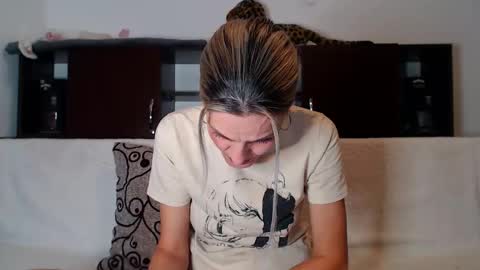 Snapshot of hornygirllx chatting on November 15, 2025, 4:58 pm AshlineKatte online show from November 15, 2025, 4:58 pm