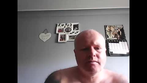 hornyguy19781978 online show from May 2, 2026, 11:59 am