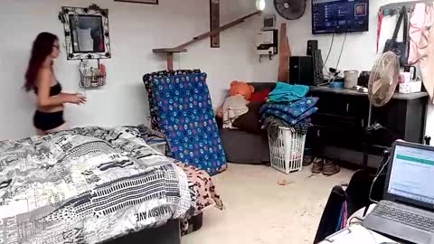 Nix  D online show from January 10, 2026, 6:48 am