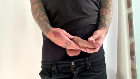 Hornyhumper online show from September 13, 2025, 7:13 pm