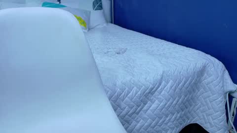 Snapshot of hornylittledaughter chatting on February 14, 2025, 7:33 pm Ambar online show from February 14, 2025, 7:33 pm