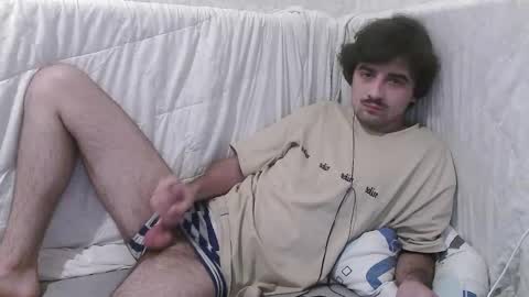 Snapshot of hornymorni chatting on October 12, 2025, 11:37 pm fergus online show from October 12, 2025, 11:37 pm