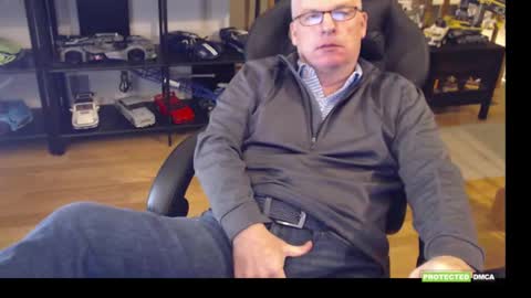 Snapshot of hornynthick70 chatting on December 17, 2025, 12:16 am hornynthick70 online show from December 17, 2025, 12:16 am