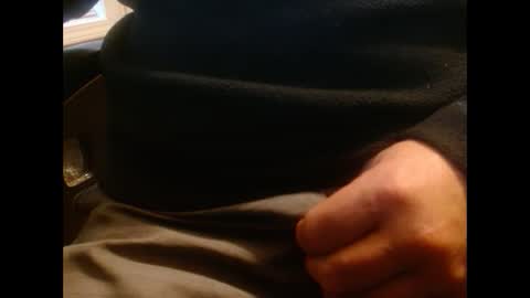 Snapshot of hornypilotguy chatting on December 1, 2024, 10:43 pm hornypilotguy online show from December 1, 2024, 10:43 pm