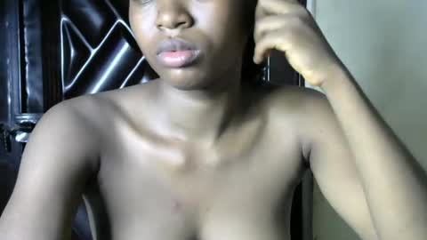Snapshot of hornyslut_xx chatting on March 23, 2026, 6:56 pm Bella online show from March 23, 2026, 6:56 pm