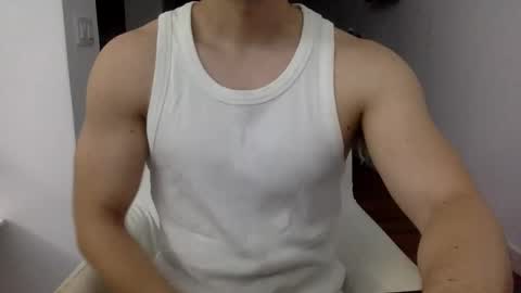 Snapshot of hornyspaniard93 chatting on June 10, 2026, 10:08 pm hornyspaniard93 online show from June 10, 2026, 10:08 pm