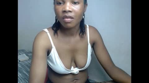 Snapshot of hornyxbum chatting on November 18, 2025, 8:35 pm hornyxbum online show from November 18, 2025, 8:35 pm