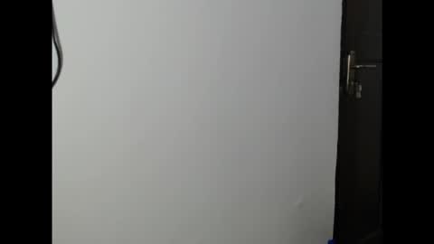 hornyxbum online show from February 3, 2026, 8:30 am