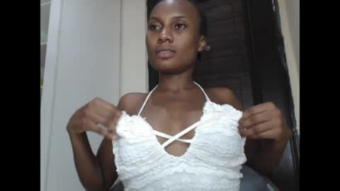 hornyxmamacita online show from April 26, 2026, 11:35 pm