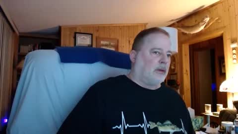 horsebigballs online show from February 3, 2025, 4:14 am