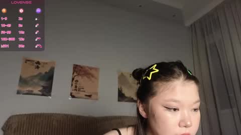 hosina_sayeri online show from May 23, 2026, 10:14 pm