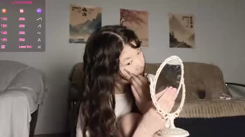 hosina_sayeri online show from July 10, 2026, 8:33 pm