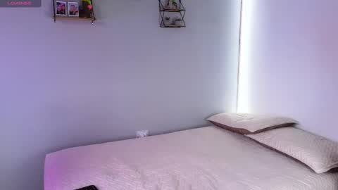 Snapshot of hot69temptation chatting on February 27, 2025, 2:10 pm Marcus Tatti online show from February 27, 2025, 2:10 pm