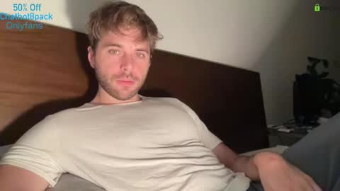 Edward aka Wolf online show from November 26, 2025, 9:27 pm