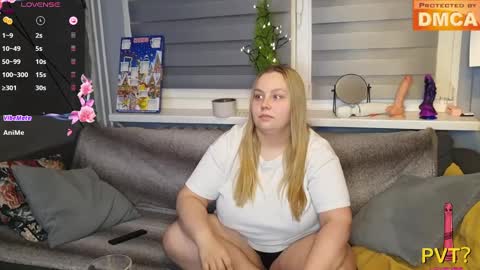 Snapshot of hot___________couple chatting on December 12, 2024, 7:15 pm hot couple online show from December 12, 2024, 7:15 pm