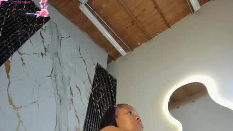 Snapshot of hot__genesis chatting on May 4, 2026, 1:18 pm hot__genesis online show from May 4, 2026, 1:18 pm
