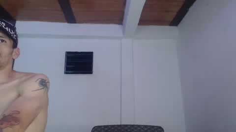 Snapshot of hot_angels___ chatting on February 4, 2025, 4:05 am angels online show from February 4, 2025, 4:05 am