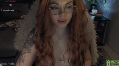 Snapshot of hot_babayaga chatting on January 6, 2025, 6:31 pm online show from January 6, 2025, 6:31 pm