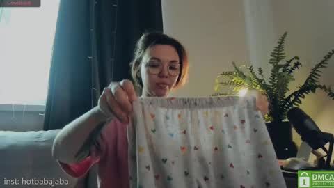 Snapshot of hot_babayaga chatting on February 24, 2025, 11:10 am online show from February 24, 2025, 11:10 am