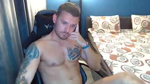 hot_cap_77 online show from April 8, 2026, 7:58 pm