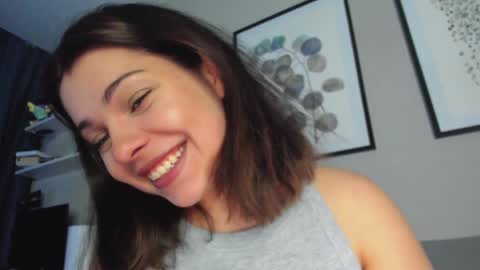 Snapshot of hot_chill__ chatting on December 28, 2024, 3:48 pm LiluCaroline online show from December 28, 2024, 3:48 pm