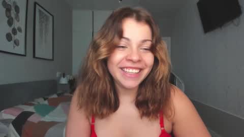 Snapshot of hot_chill__ chatting on February 16, 2025, 1:38 pm LiluCaroline online show from February 16, 2025, 1:38 pm