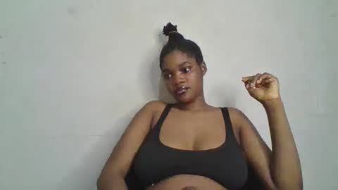 Snapshot of hot_choccoolate chatting on May 13, 2026, 6:38 pm Zarah online show from May 13, 2026, 6:38 pm