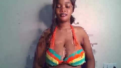 Snapshot of hot_choccoolate chatting on May 25, 2026, 4:46 pm Zarah online show from May 25, 2026, 4:46 pm